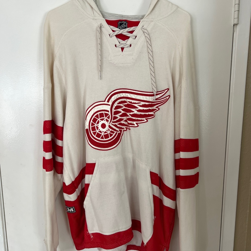 CCM Red Wings Lace-Up Hockey Hoodie